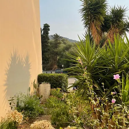 Neuf, 2 Chambres, Climatise, Route Des Sanguinaires Ajaccio (Corsica)