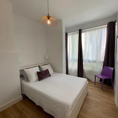 Neuf, 2 Chambres, Climatise, Route Des Sanguinaires * Ajaccio (Corsica)