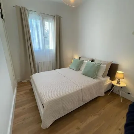 Neuf, 2 Chambres, Climatise, Route Des Sanguinaires شقة *