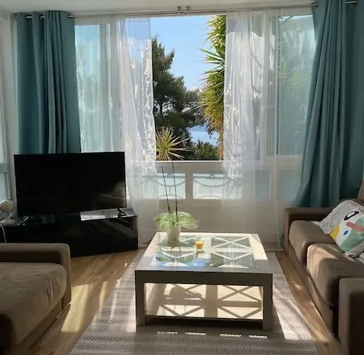 Apartment Neuf, 2 Chambres, Climatise, Route Des Sanguinaires *